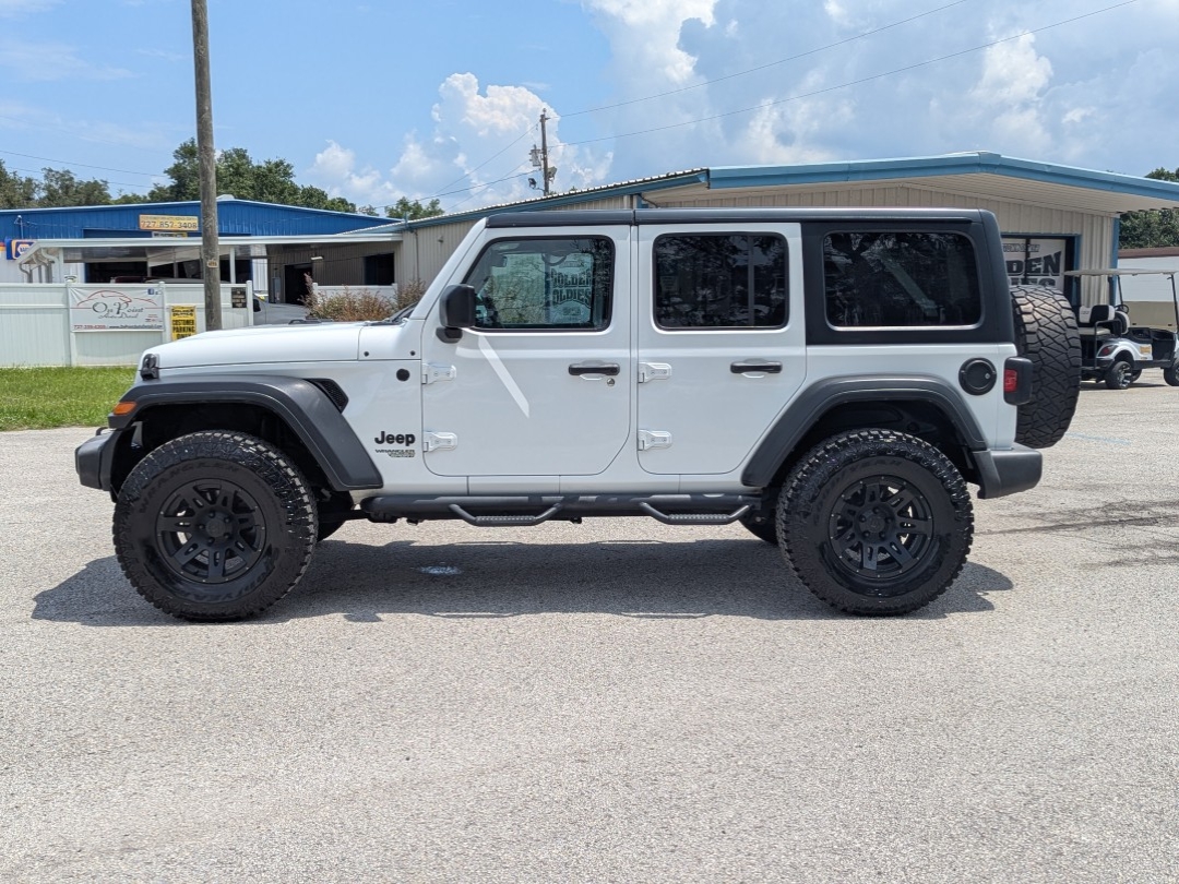 jeep all-new wrangler unlimited 2018 1C4HJXDG6JW125146 image jeep all-new wrangler unlimited 2018 1C4HJXDG6JW125146 image